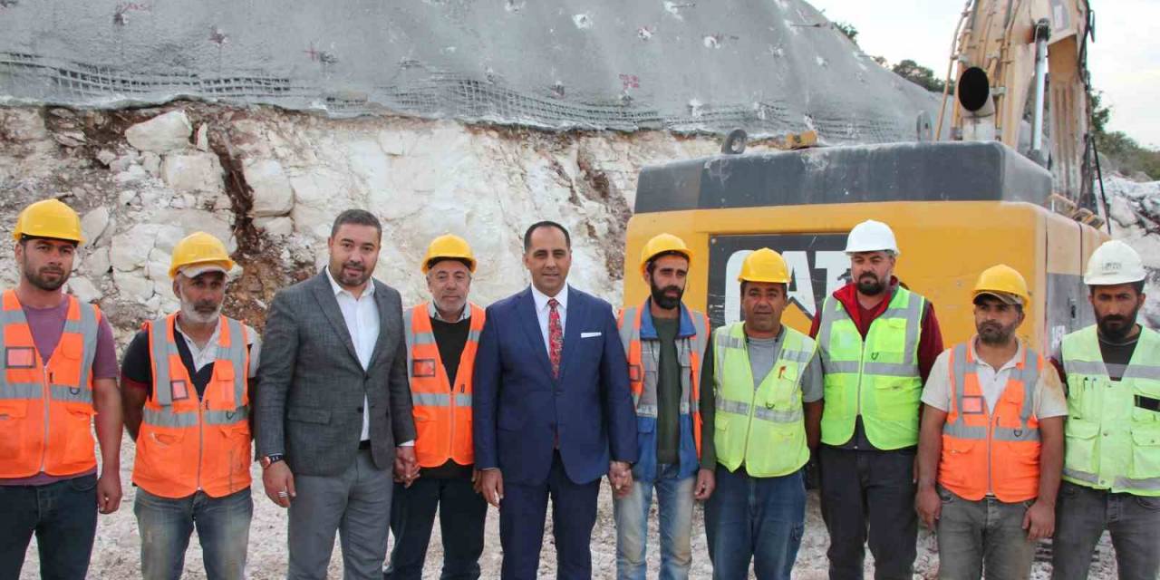 Çeşmeli-erdemli-silifke-taşucu Otoyolu Projesi’nde Çalışmalar Yeniden Başladı