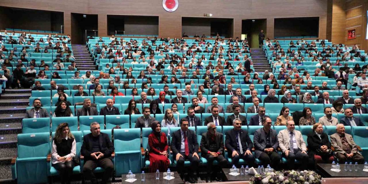 Aybüke Öğretmenin Babası Yalçın: “Devletimiz Yaptığı Operasyonlarla Terörün Kökünü Kurutacak”