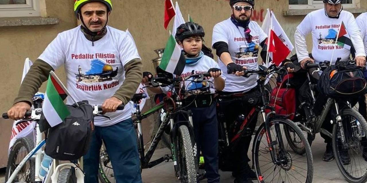 Filistin’e Destek İçin 41 Saat Pedal Çevirdiler