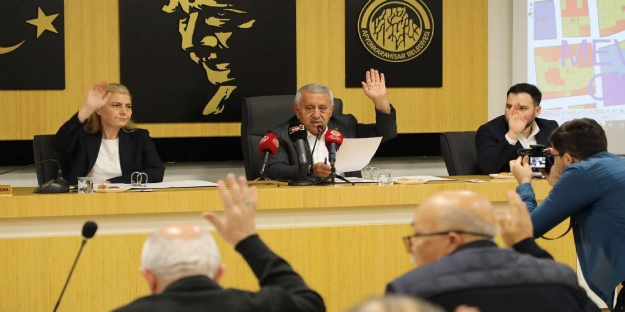 Afyonkarahisar Belediyesi Yapılan Yollar İçin Vatandaşlardan Katılım Payı Almayacak