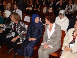 Sare Davutoğlu: “Aylan’ın Acısını Dert Edinmezsek Gelecek Kurma Şansını Yitiririz”