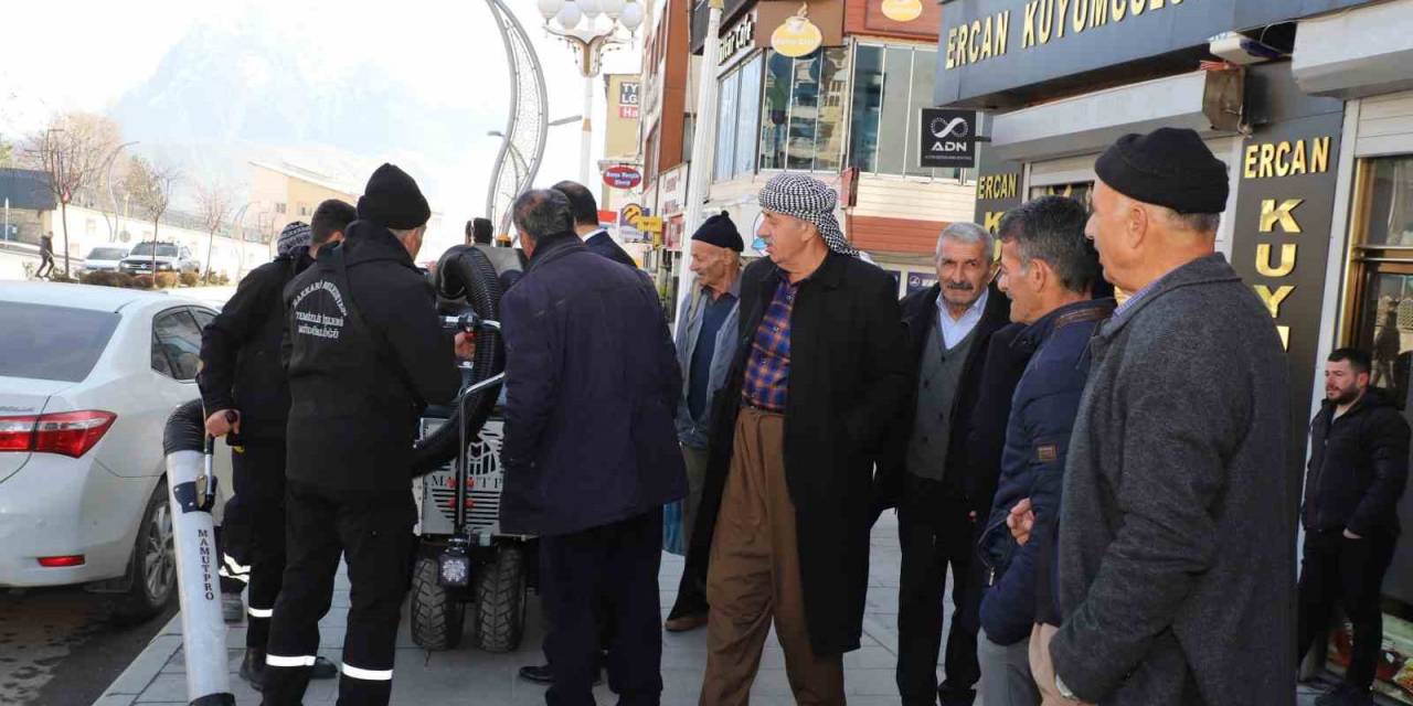 Hakkari İlk Defa Vakumlu Temizlik Makinesine Kavuştu