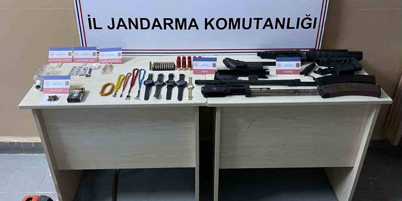 Jandarma 5 Hırsızlık Olayını Aydınlattı: 2 Gözaltı