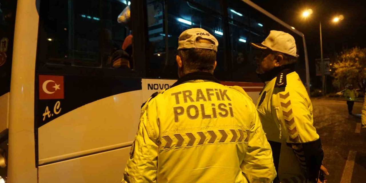 Jet Emniyet Müdüründen Şehrin Göbeğinde Uygulama