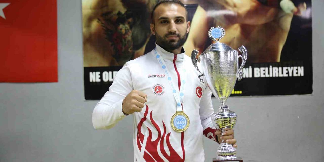 10 Yıl Başaramadı, Yılmadı Ve Şampiyonluklar Geldi