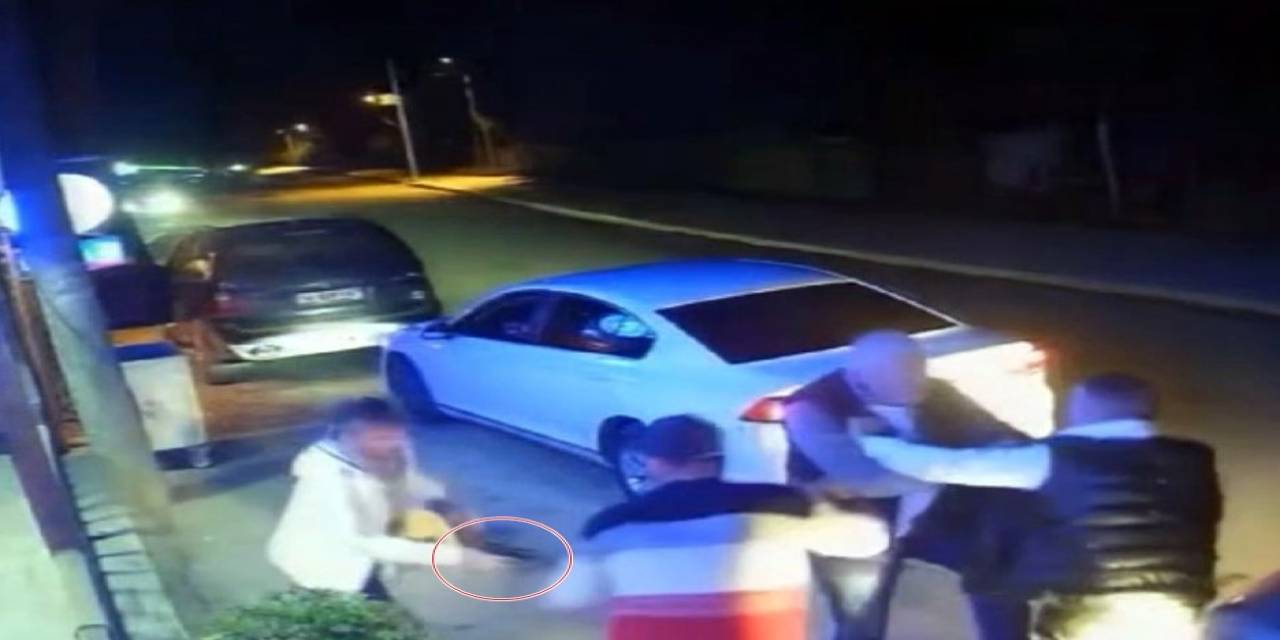 Dayağı Yedi Silahı Çekti: 2 Yaralı