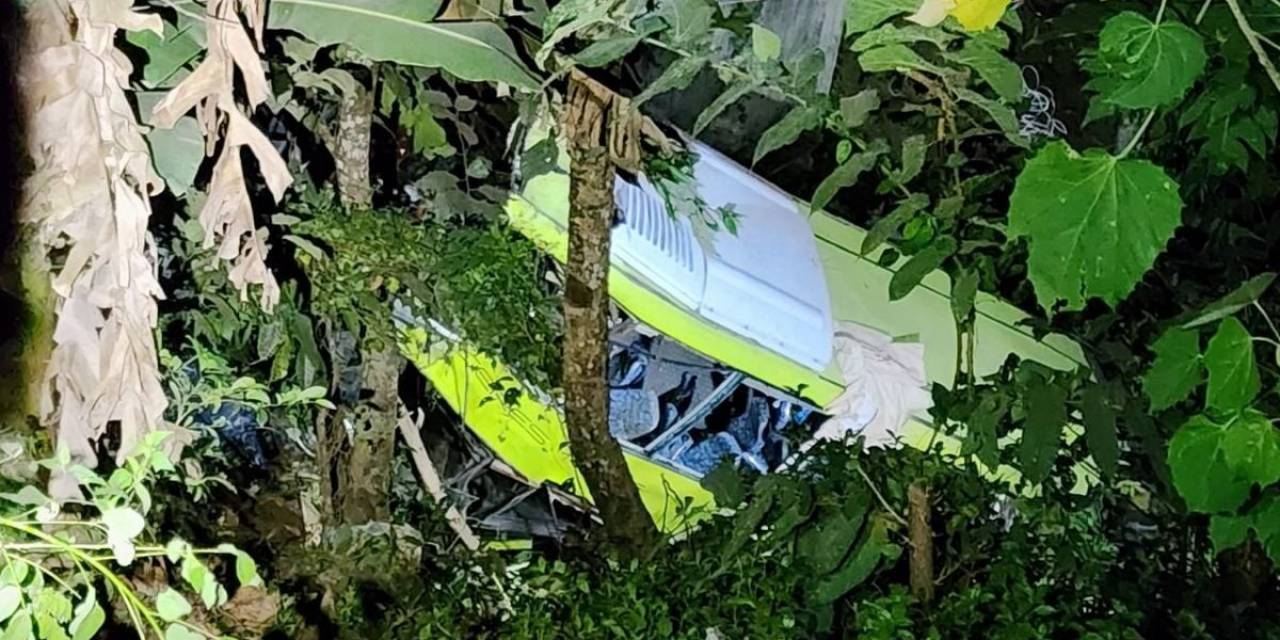 Filipinler’de Yolcu Otobüsü Şarampole Yuvarlandı: 17 Ölü, 11 Yaralı
