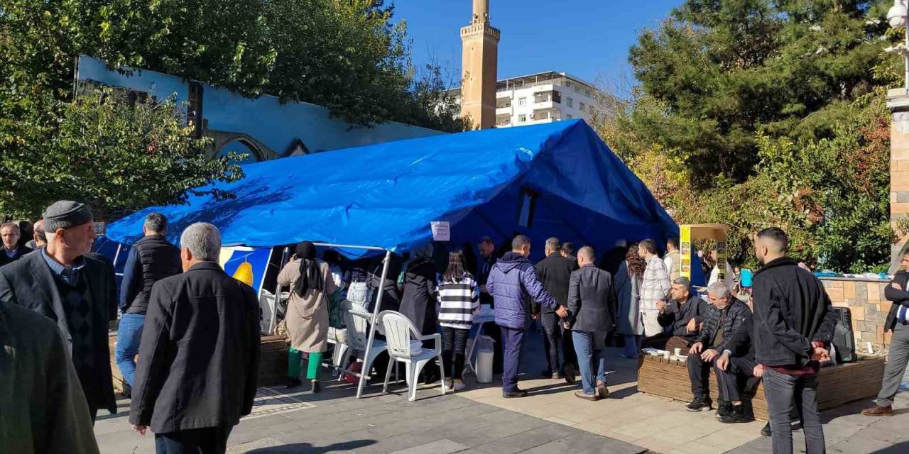 Silvan’da Filistinliler Yararına Yardım Etkinliği Düzenlendi