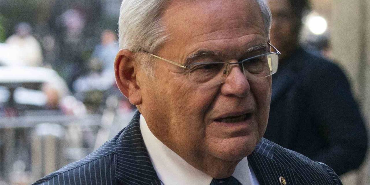 Rüşvetle Suçlanan Abd’li Senatör Menendez’in Evindeki Külçe Altınların İş Adamına Ait Olduğu Ortaya Çıktı