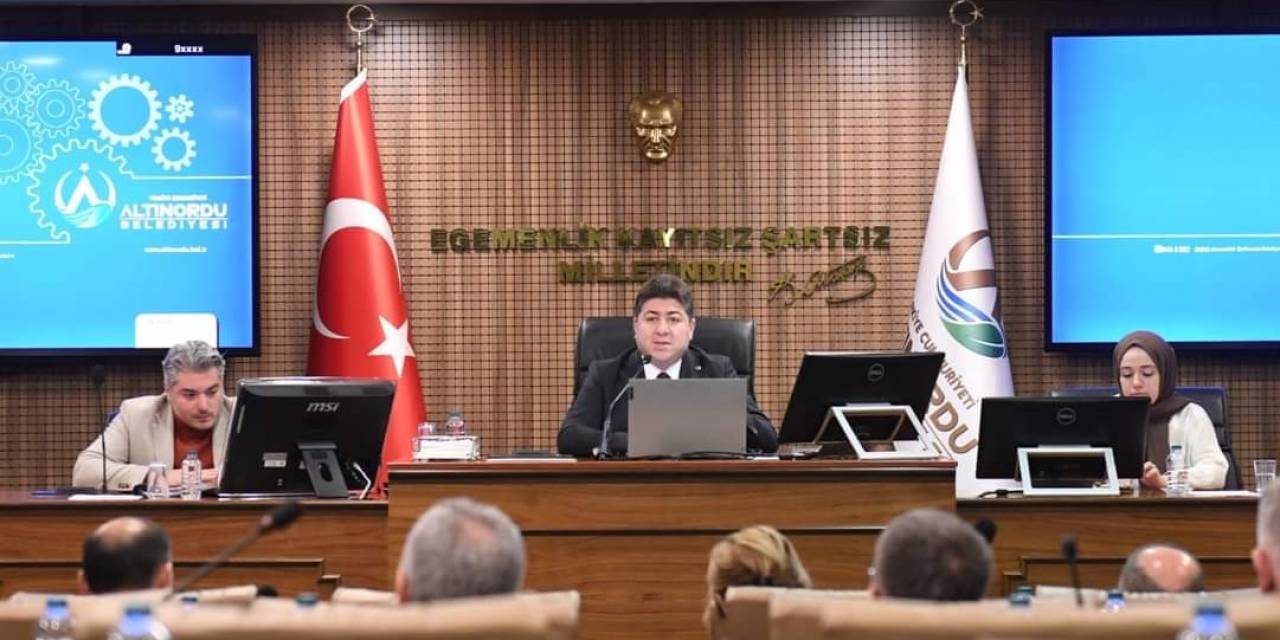 Tören: “Şehrimizi Daha İleri Hedeflere Taşımak İçin Çalışacağız”