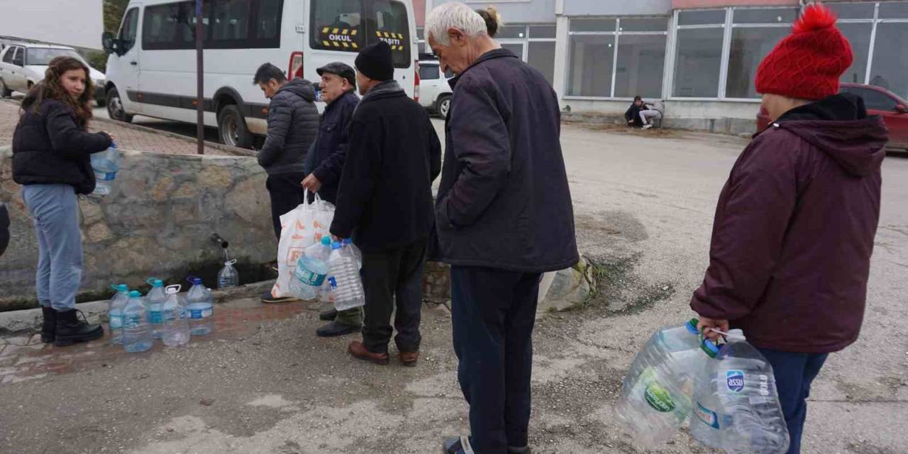 Edirnelilerin Susuzluk İsyanı: "Banyo Yapamıyoruz"