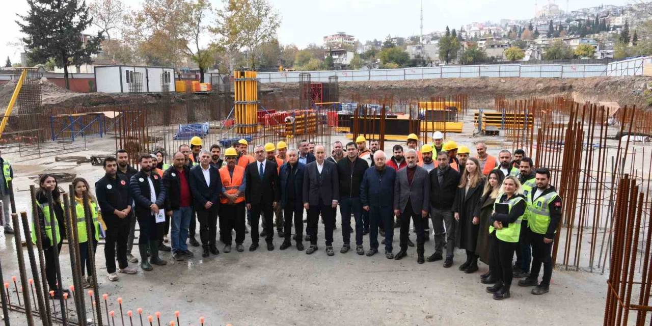 Kahramanmaraş Şehir Merkezine 10 Bin Konut Ve İş Yeri Yapılıyor