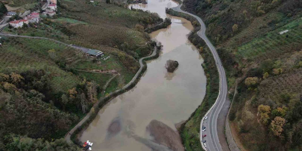 Trabzon’un Turizm Merkezi Gölleri Sinsi Tehlikenin Tehdidi Altında