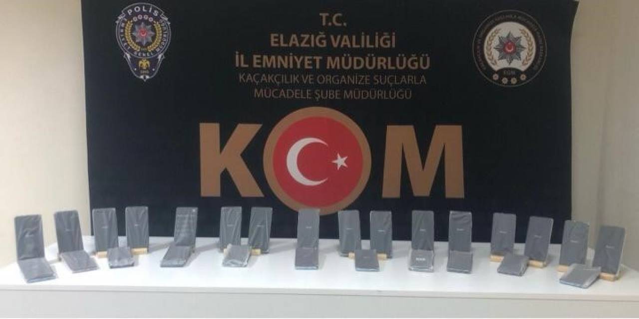 Elazığ’da 27 Adet Gümrük Kaçağı Cep Telefonu Ele Geçirildi