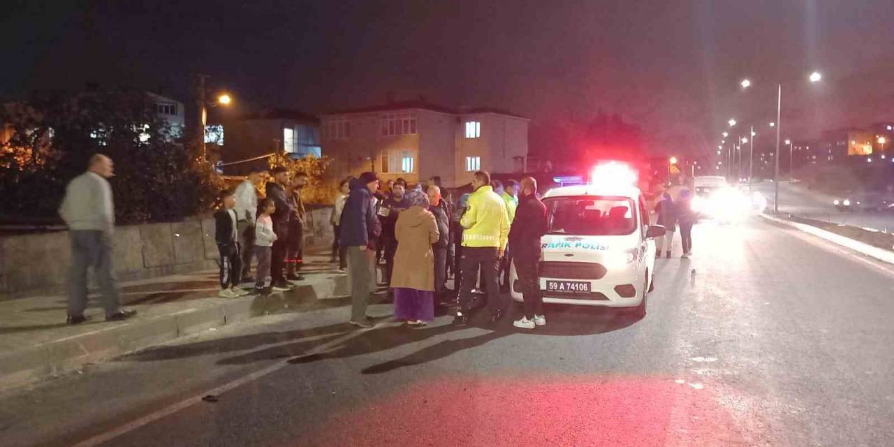 Çorlu’da Servis Minibüsü 9 Yaşındaki Yayaya Çarptı
