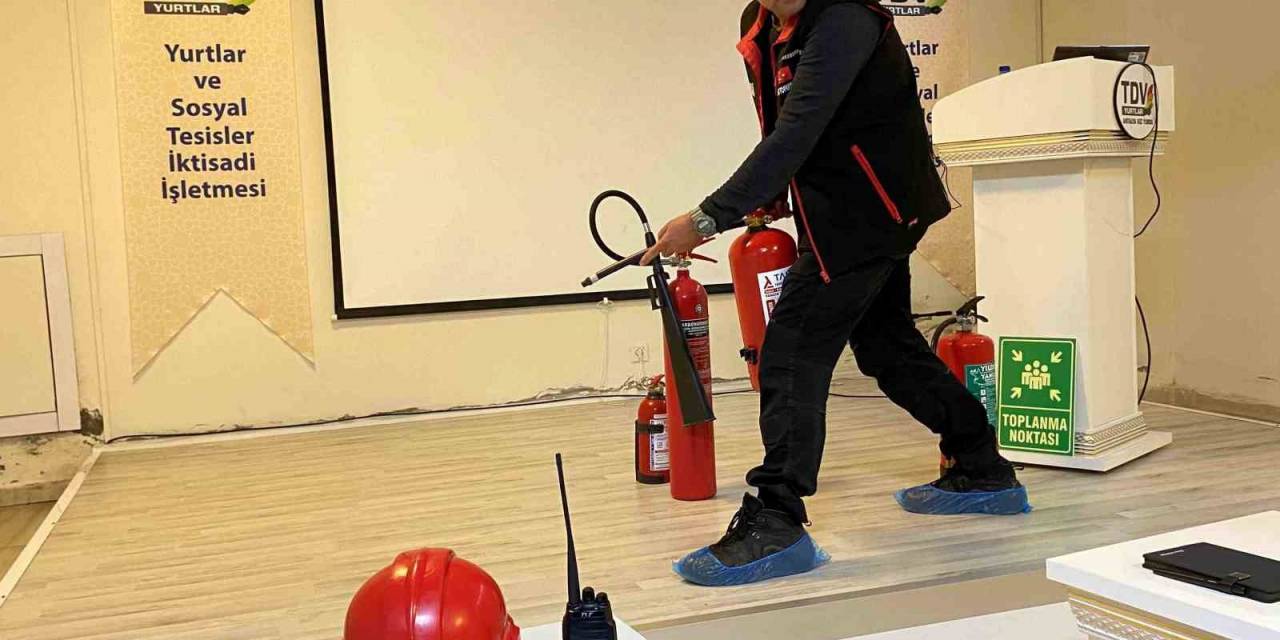 Öğrenci Yurdunda Yangın Tatbikatı