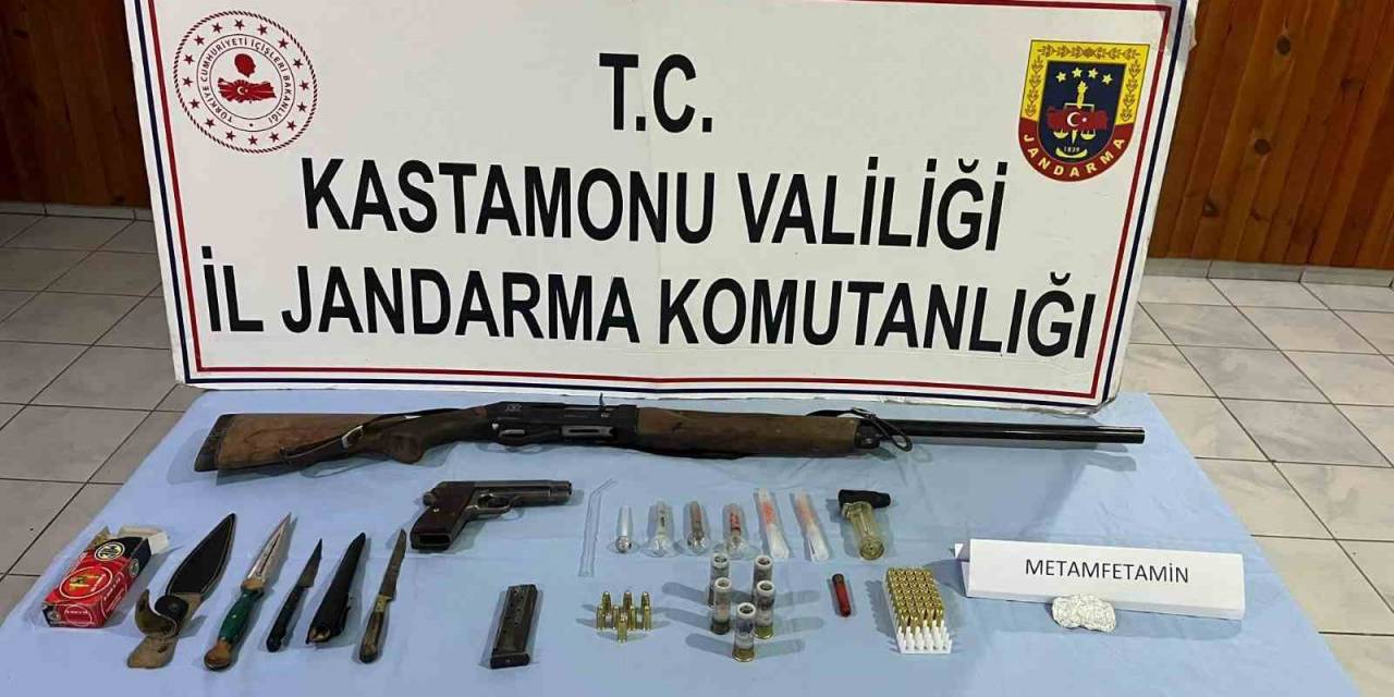 Kastamonu’da 7 Kişi Uyuşturucu İle Yakalandı