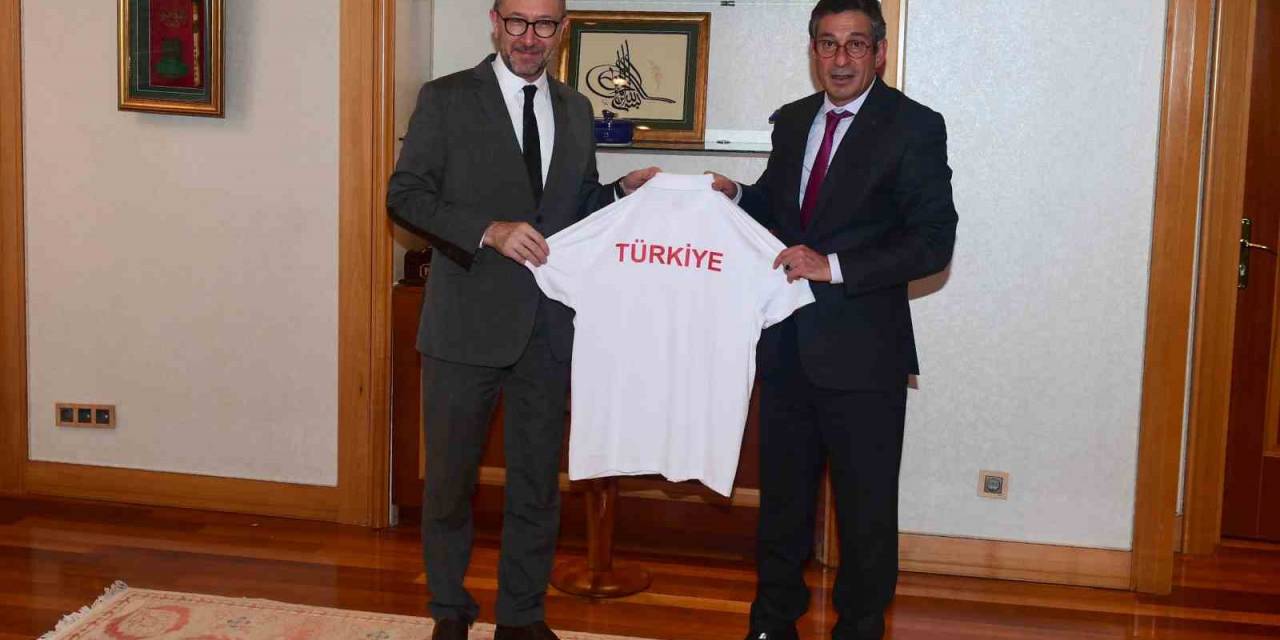 Tüsf’ten Rektör Erdal’a Ziyaret