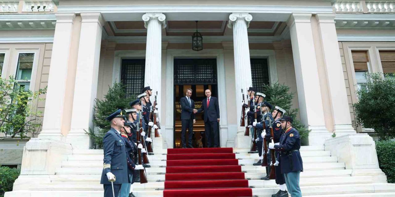 Cumhurbaşkanı Erdoğan, Yunanistan Başbakanı Miçotakis İle Görüştü