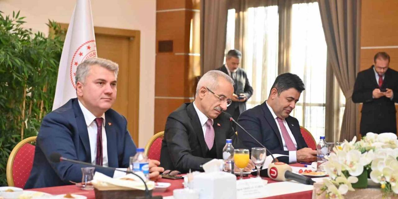 Canbey’den Baş Döndüren Tempo