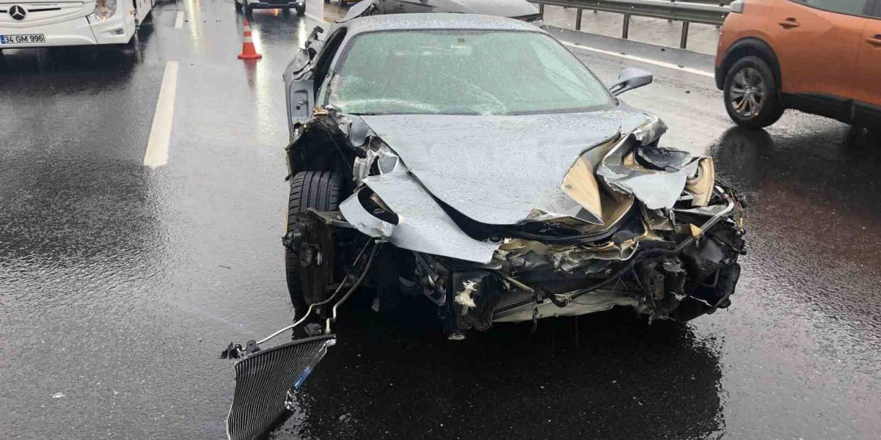 Ünlü İş Adamı Sinan Urfalı, Ferrari İle Ölümden Döndü: 10 Milyonluk Araç Pert Oldu