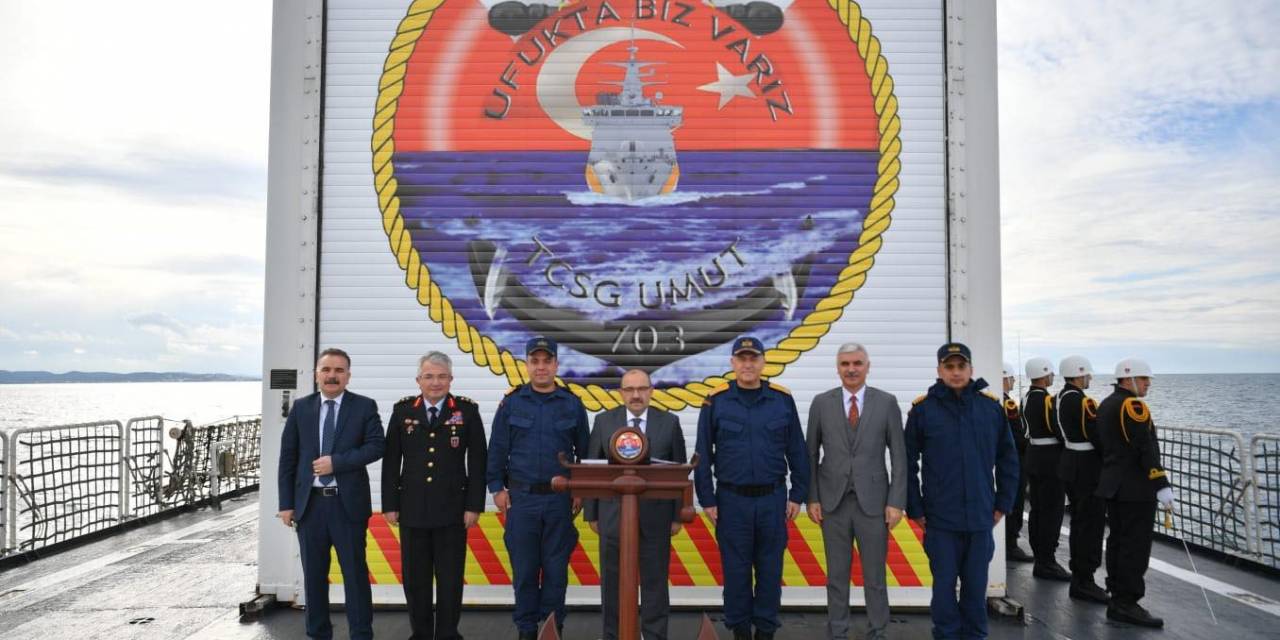 Tcsg 703 Umut Korvetini Vali Ustaoğlu Ziyaret Etti