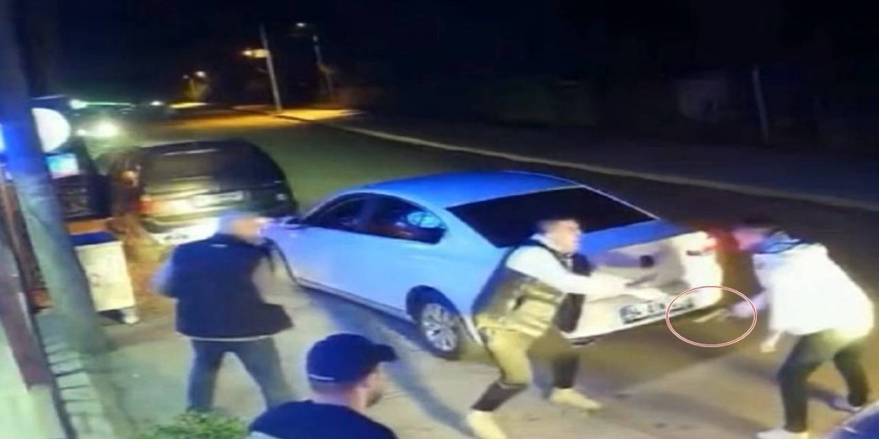 Husumetlisini Ve Bir Kişiyi Yaralamıştı, Teslim Oldu