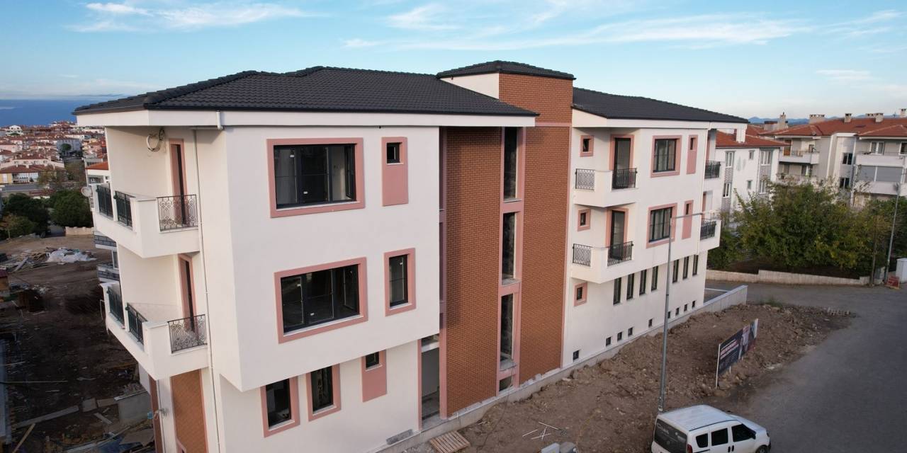 Ayvalık, Tam Donanımlı Kreş Ve Konuk Evine Kavuşuyor