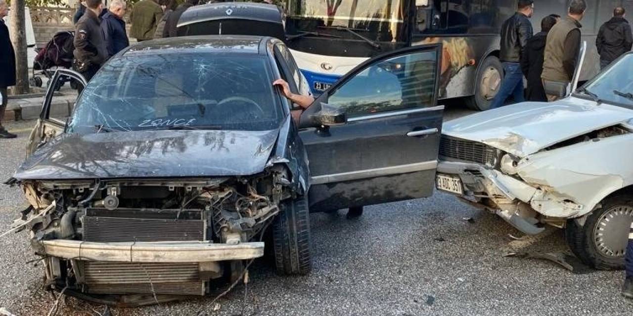 Elazığ’da Zincirleme Trafik Kazası: 3 Yaralı