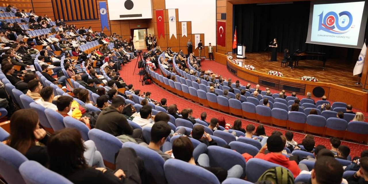 Türk Mühendisliğinin 100 Yılı Paüde Konuşuldu