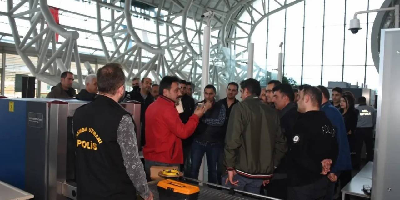 Havalimanı Polislerine Ve Güvenlik Görevlilerine Eğitim