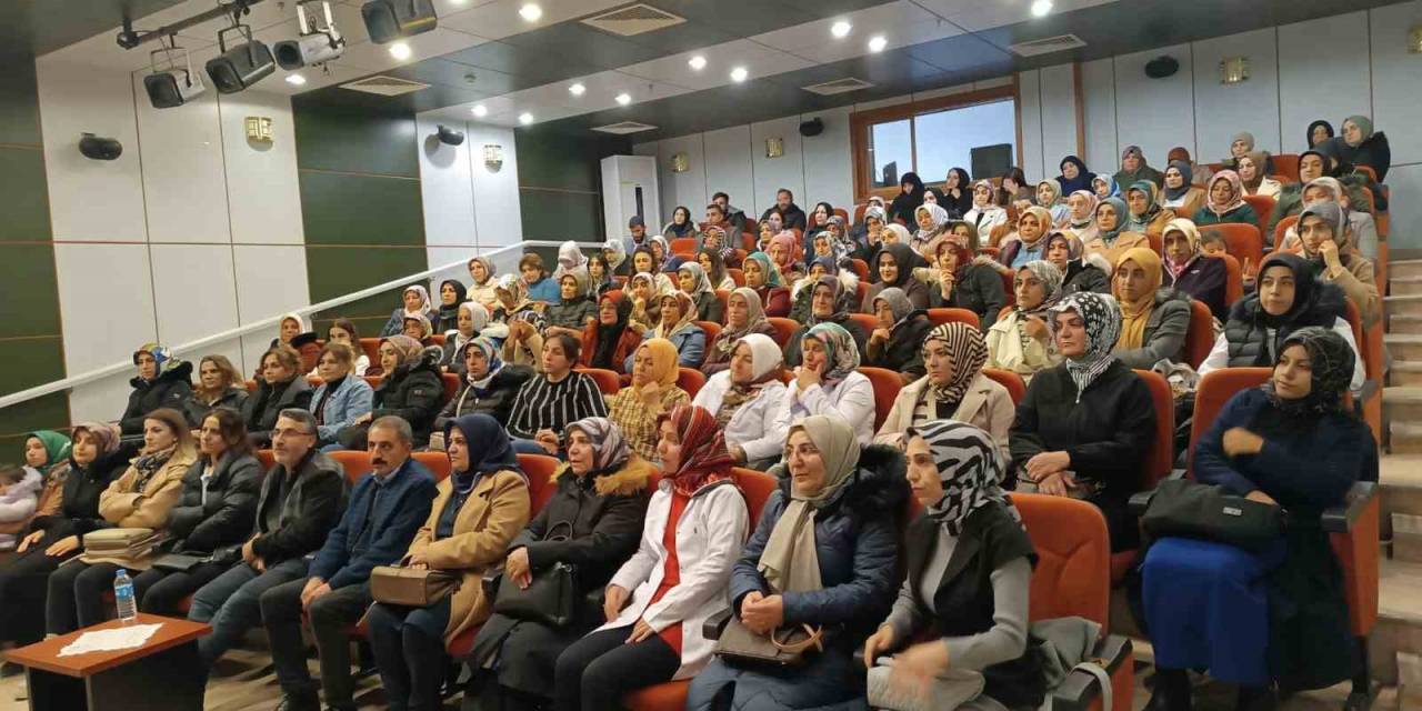 Ahlat Hem’de Usta Öğretici Bilgilendirme Toplantısı Yapıldı