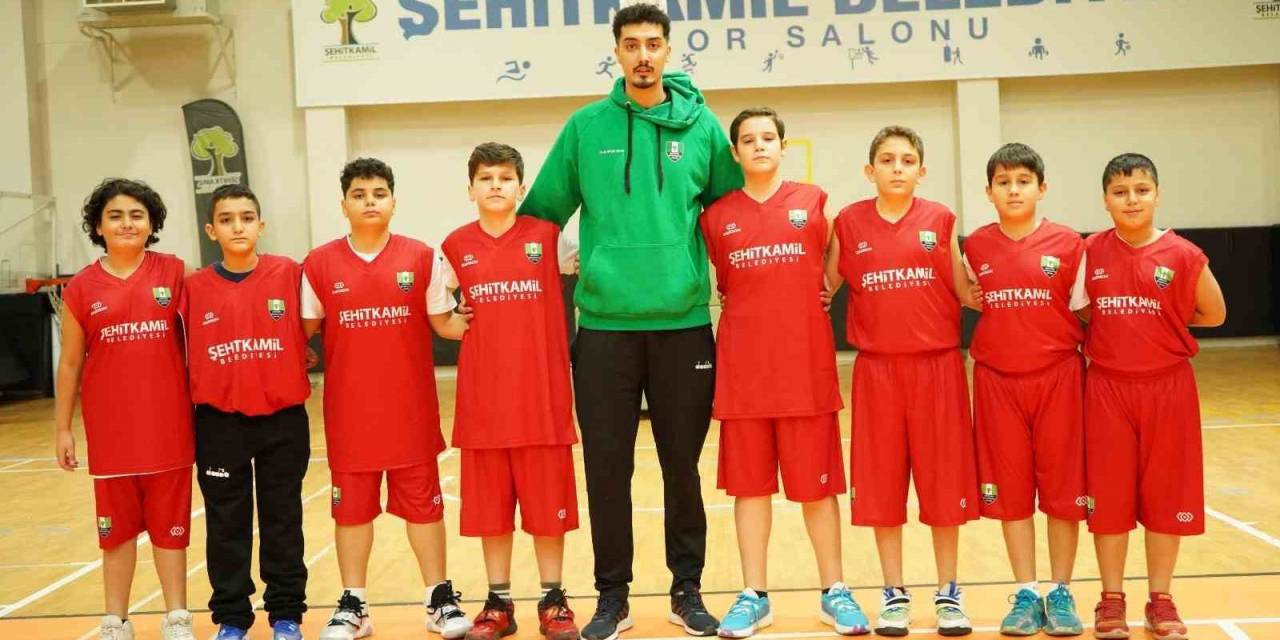 Altyapıda 13 Farklı Takıma Dev Yatırım