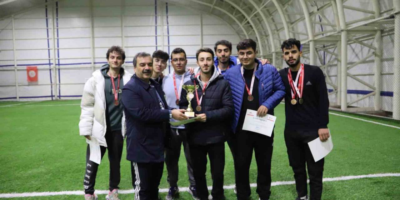 “Cumhuriyetimizin 100. Yılı Sbtü Futbol Turnuvası” Tamamlandı