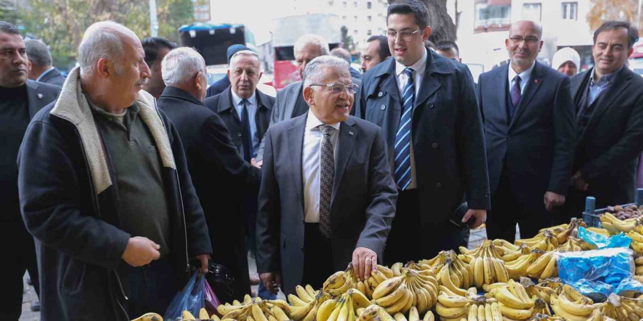Başkan Büyükkılıç’tan ‘Pazar Yeri’ Ziyareti
