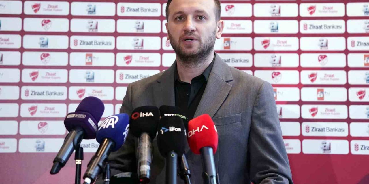 Fatih Kulaksız: "Asıl Önceliğimiz Ligde Şampiyon Olmak Ama Kupada Da Gidebildiğimiz Yere Kadar Gitmek İstiyoruz"