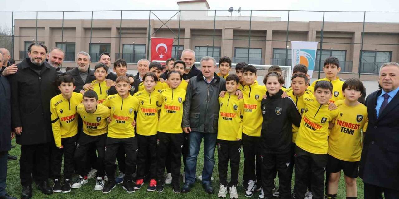 Gençlik Ve Spor Bakanı Bak, Ömerli Sporcu Kamp Ve Eğitim Merkezi’nin Açılışını Yaptı