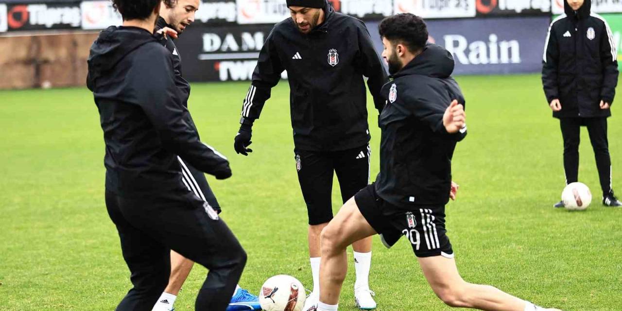 Beşiktaş, Fenerbahçe Maçı Hazırlıklarını Tamamladı