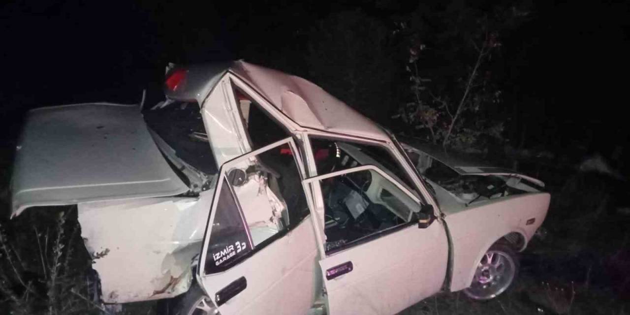 Arızalı Aracını İterken Bir Başka Otomobilin Çarpmasıyla Ağır Yaralandı