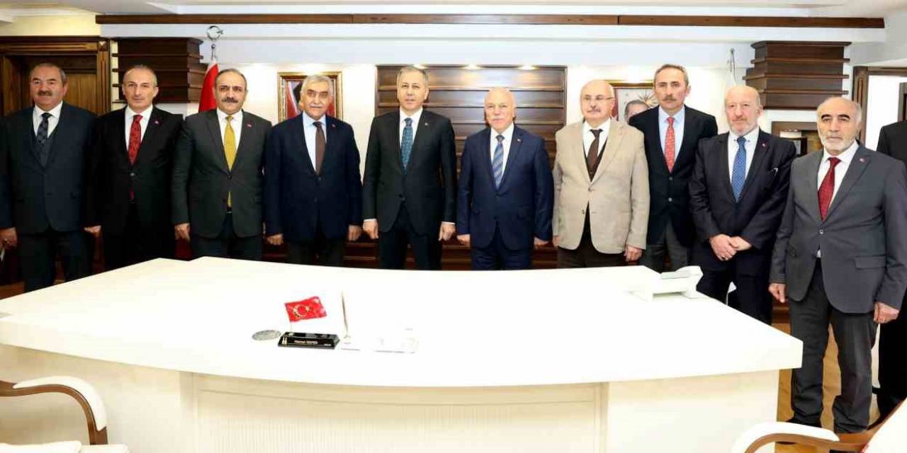 İçişleri Bakanı Yerlikaya Büyükşehir’i Ziyaret Etti