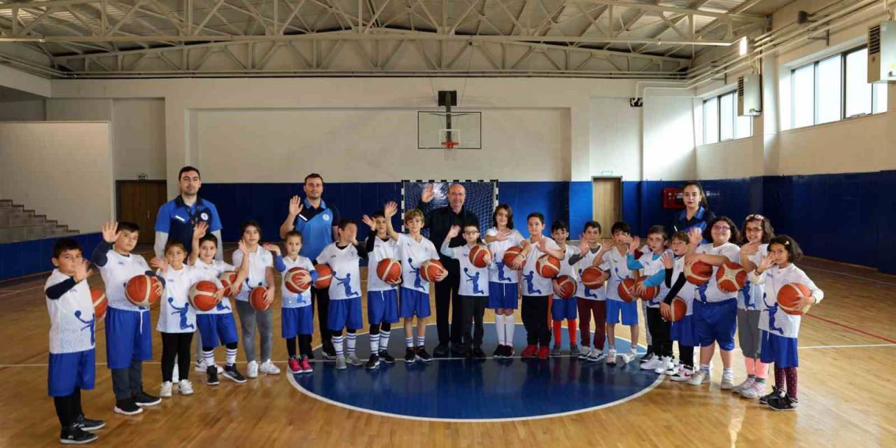 Başkan Pekyatırmacı: "14 Branşta 6 Bin 341 Öğrencimiz Eğitimlerine Devam Ediyor"