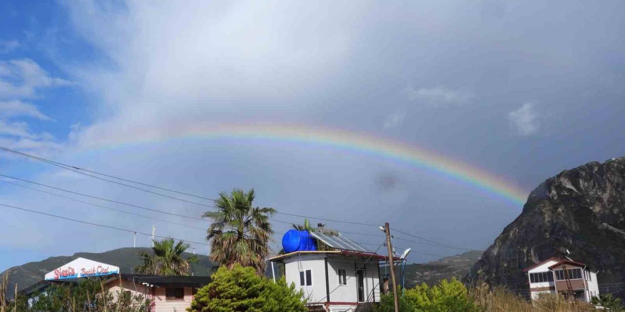 Gökyüzünde Görsel Şölen