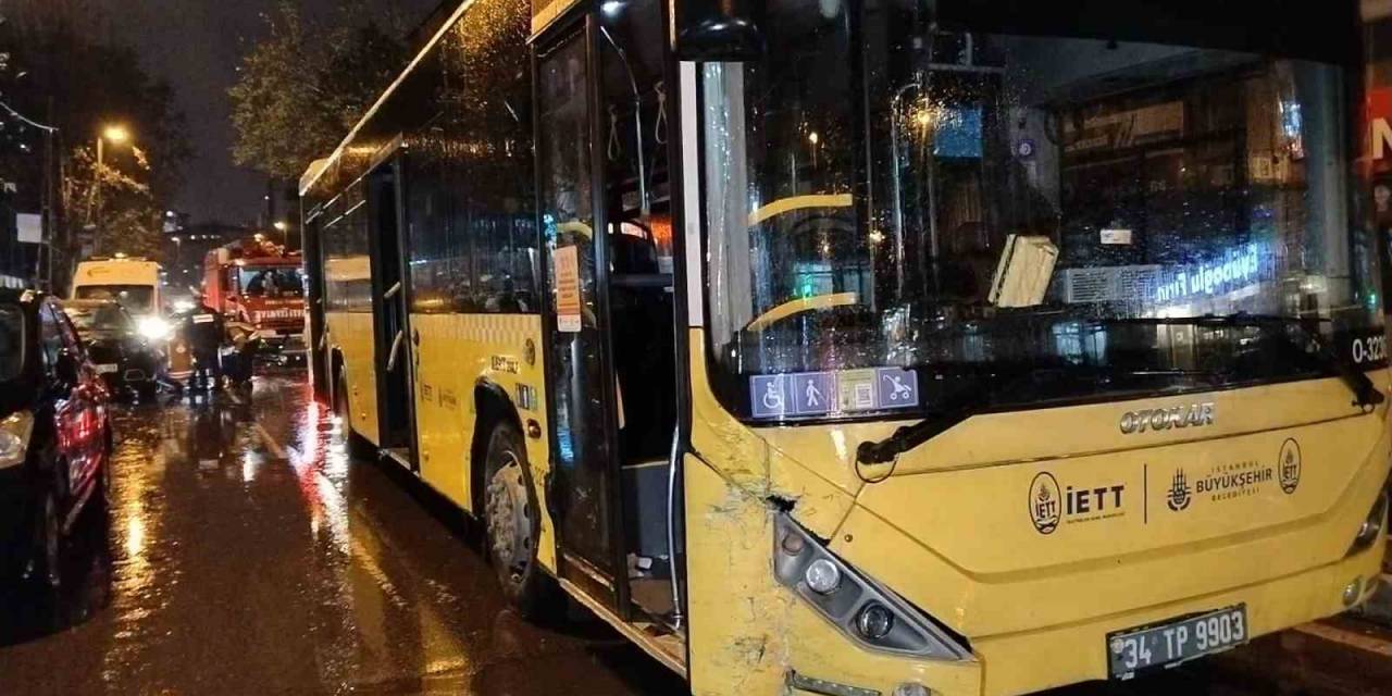 Pendik’te İett Otobüsü Araca Çarptı: 1 Yaralı