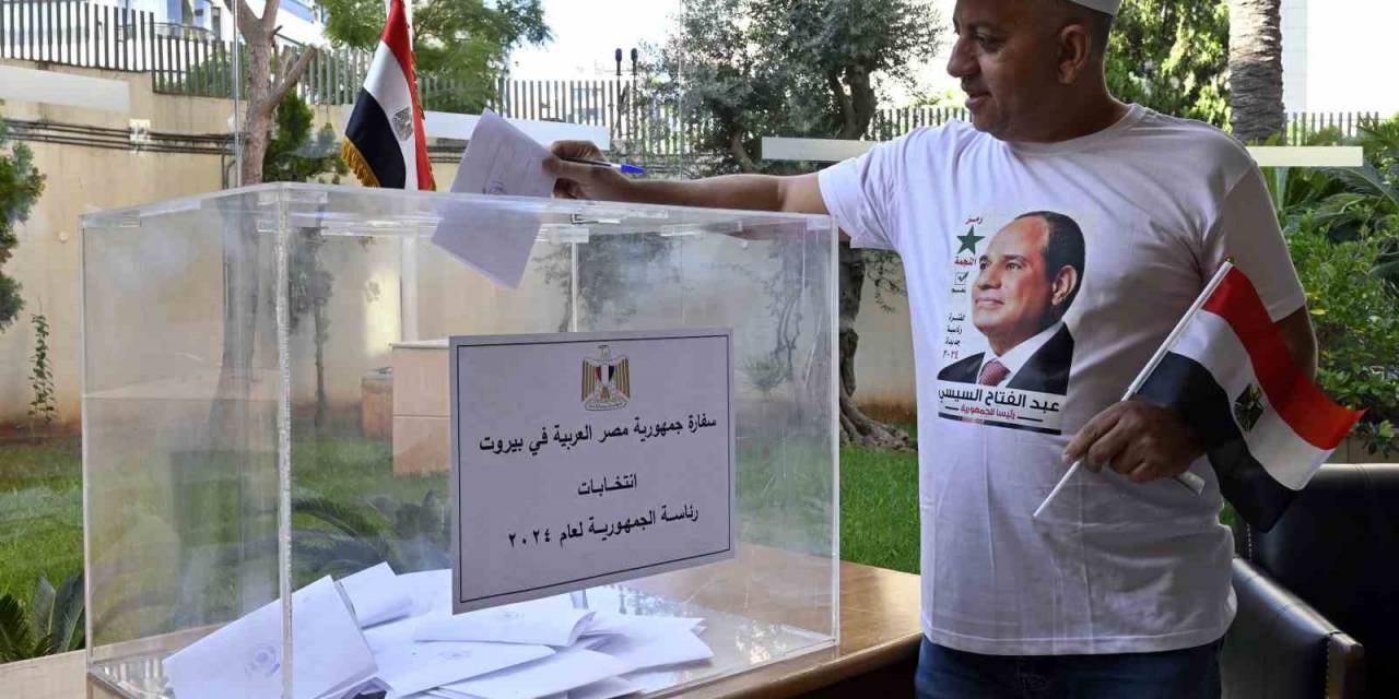 Mısır Cumhurbaşkanlığı Seçimi İçin Sandık Başında