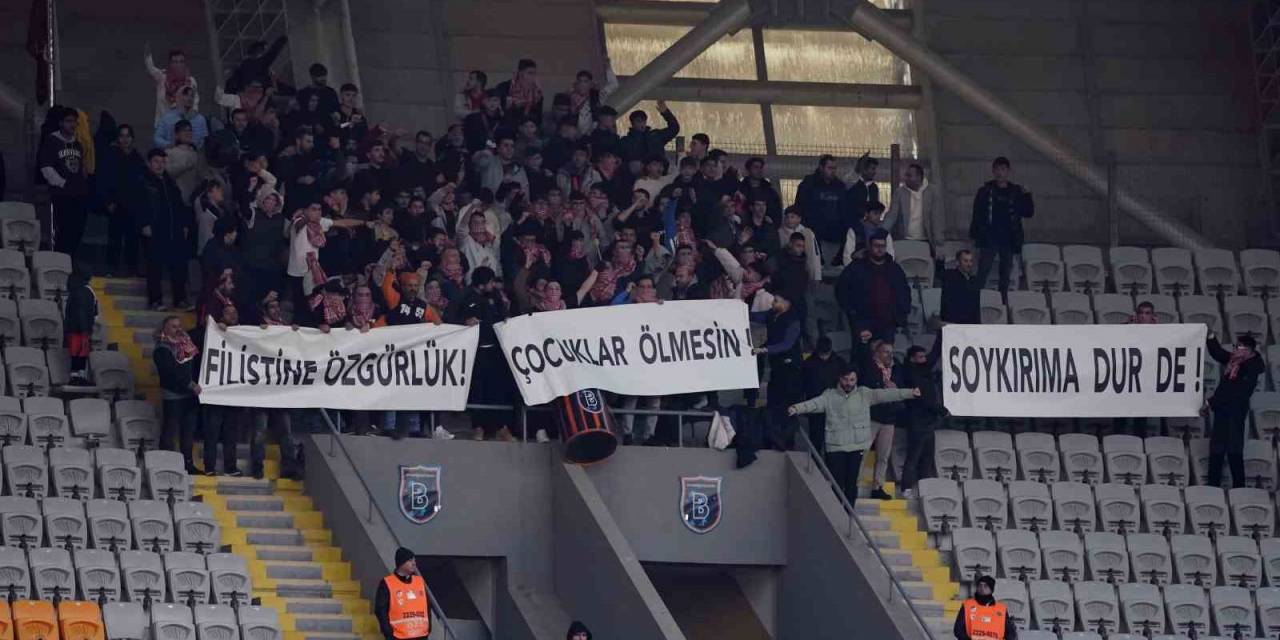 Trendyol Süper Lig: Rams Başakşehir: 1 - Hatayspor:0 (İlk Yarı)