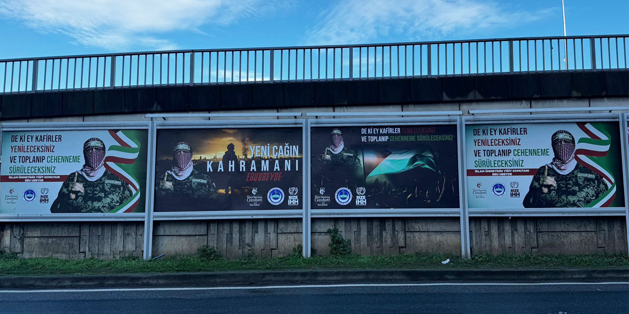 Rize’de reklam panolarına Ebu Ubeyde’nin posteri asıldı