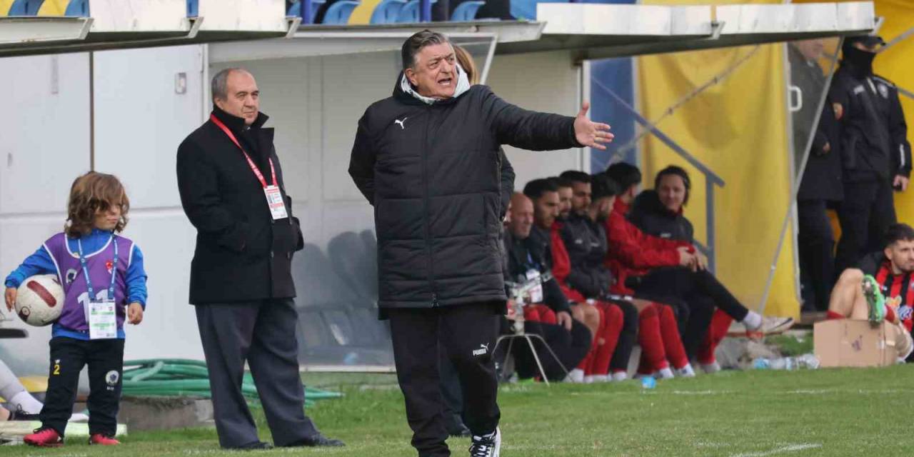 Yılmaz Vural Yönetimindeki Menemen Fk, Kazanmaya Devam Ediyor