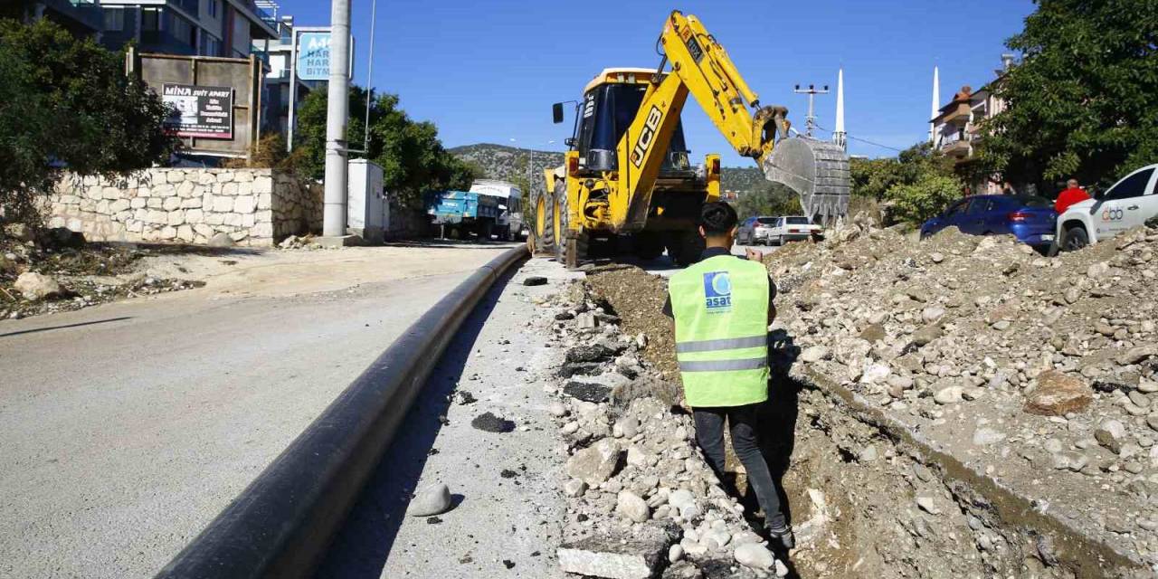 Büyükşehir Demre Gökyazı’da İçme Suyu Hatlarını Yeniliyor