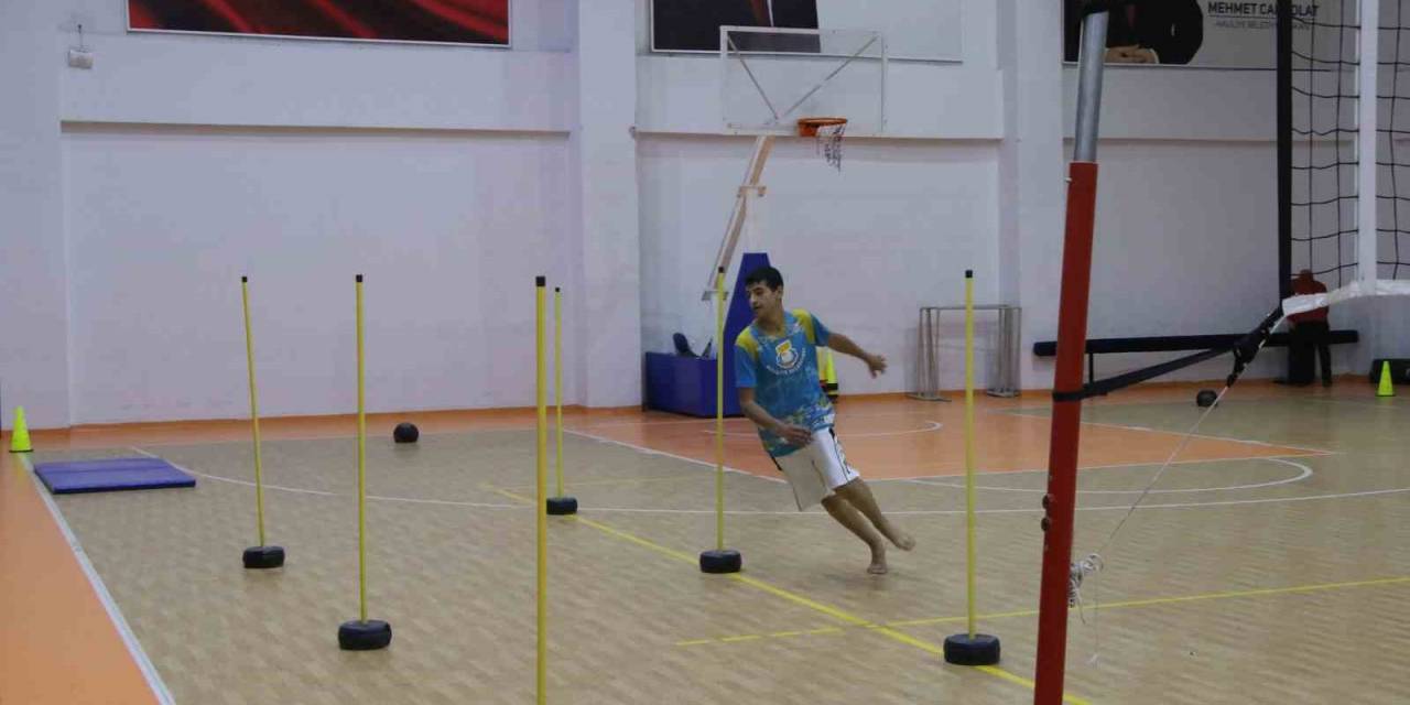 Canpolat’ın Yatırımlarıyla Sporcu Nesil Yetişiyor