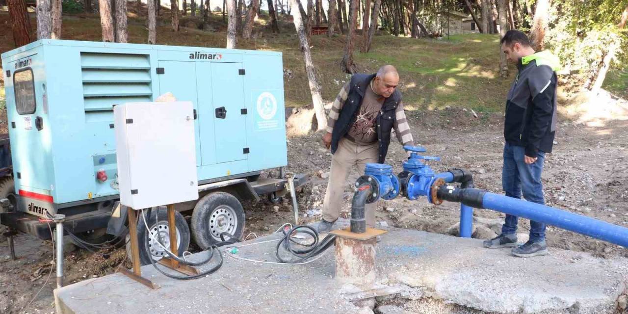 Demirci’nin 1,5 Kilometrelik İçme Suyu Terfi Hattı Tamamlandı